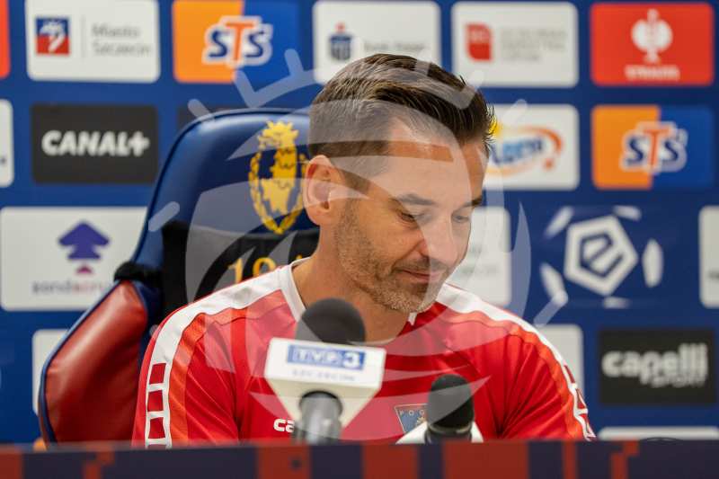 Piłka Nożna: PKO BP Ekstraklasa. Konferencja prasowa Pogon Szczecin. - Agencja Fotograficzna